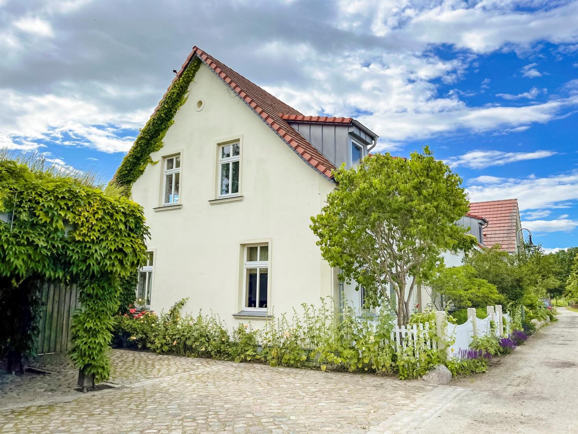Peeneblick - Traumhaus In Exklusiver Direktlage Am Wasser Mit Eigenem Bootssteg Fuer 8 Personen Rankwitz Eksteriør bilde